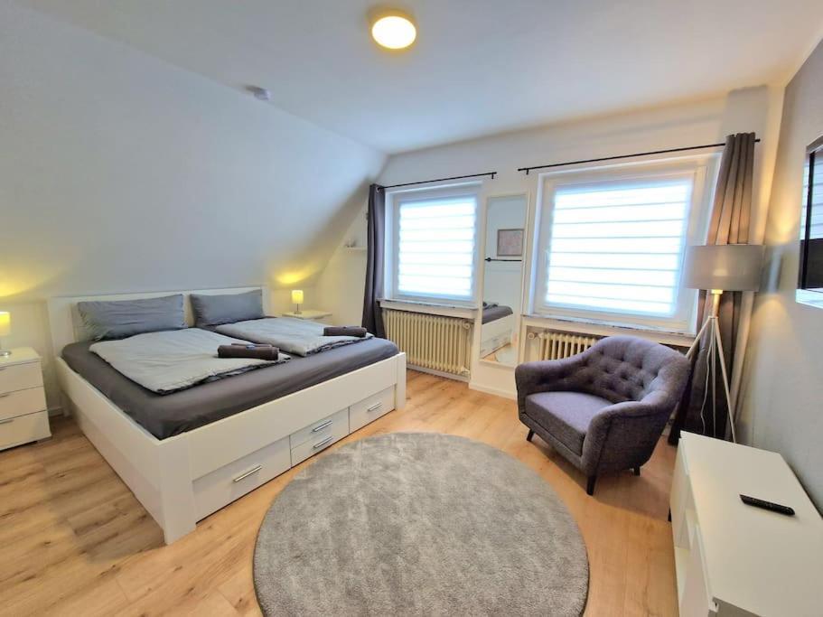 Gemuetliche Wohnung Direkt Am Kuestenkanal! Wardenburg Esterno foto